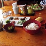 リアルカントリーイン　スピークイージー - 