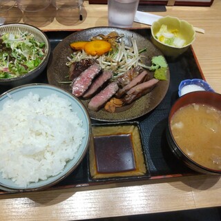 金沢牛たん食堂 10&10_0