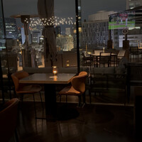 TWO ROOMS - 
