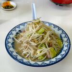 井手ちゃんぽん - 料理写真: