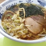 北長沼スキー場 食堂 - 醤油ラーメン600円