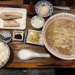 炭火焼濃厚中華そば 奥倫道 - 