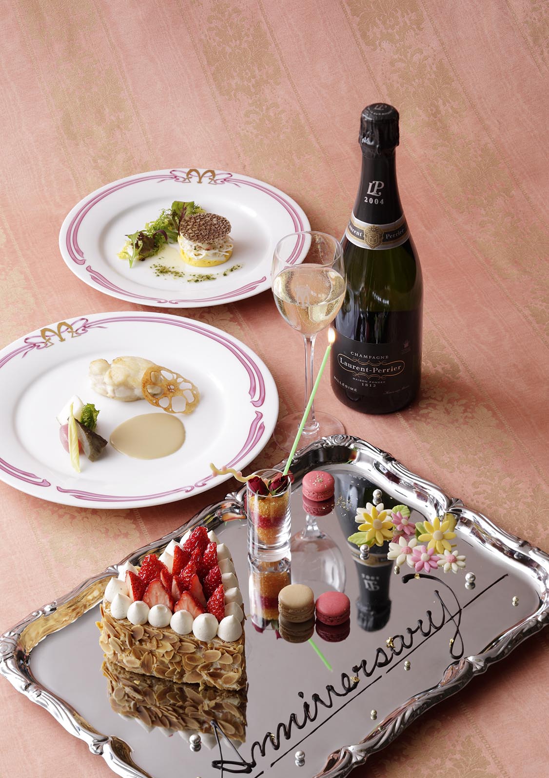 MAXIM'S マキシム・ド・パリの 家庭料理 マキシム・ド・パリの家庭料理 = Les Repas de la ménagère