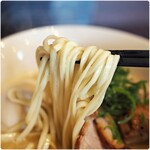麺乃はる - ツルツルムチムチな麺