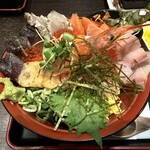 山陰海鮮炉端かば - 料理写真:特選海鮮丼