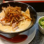 拉麺 へんてこ - 酒粕ラーメン1300円+おネギ