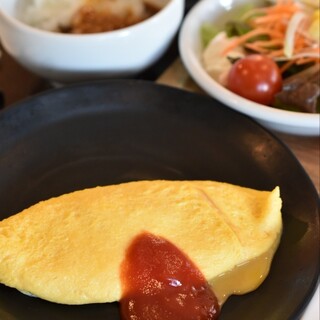 カフェ&バイキング シャガール_1