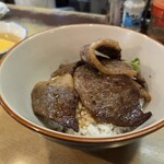 近江かね安 - 極上焼肉丼