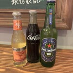 Italian Shokudo Shu - We offer a wide variety of soft drinks, including Ginger Ale, Coke, Blood Orange, Grape Juice, Coffee, and Tea, as well as non-alcoholic beer.