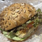 関次商店 パンの蔵 風土 - 料理写真:フムスバーガー