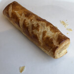 フランスベ－カリー - シナモンアップルパイ　220円（イートインの為10%）