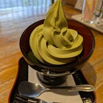 すいぎょく園 - のせのせ抹茶のわらび餅　あずきトッピング