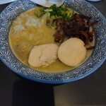 濃厚鶏そば 晴壱 - 濃厚鶏白湯そば¥1000