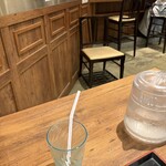 麻SHIBIRE - 子どものベビーカースペース開けてくれて、ストローも出してくれました