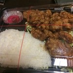 Karaage Toriyoshi - からあげ弁当（たれコショー）（480円）