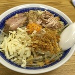 ラーメン アカリケン - 汁なし・麺少なめ（800-50円）