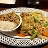 ASIAN RESTAURANT BASIL 丸之內Palace大樓店 - パット・シーユーとガパオのセット
