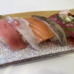 回転寿司 みさき - 料理写真: