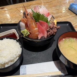 タカマル鮮魚店_0