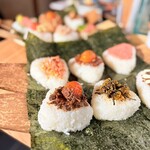 釜炊きおむすび うめぼし - 料理写真: