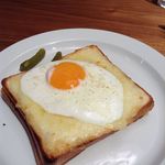 セントル ザ・ベーカリー - クロックマダム