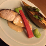 はらまさ - 焼き物：鰆をこのわたソースで・焼き筍と共に