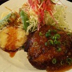 ひやけ - ハンバーグ生姜オニオンソース