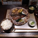 蟹與海鮮Bonta Kurufu福井站前店 - ぼんた名物藁焼き鯖御膳　