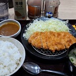 CURRY HOUSE CoCo壱番屋 - 手仕込とんかつ定食(カレーソース)付き、税込1060円
