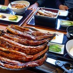 大門 - 2025年3月　メガうな丼と普通の差！ご飯も自動的に増量になります