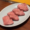 焼肉ホルモン 亀萬 - 