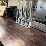 食と器 いその食器店 - 広めのカウンターテーブル