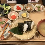 Neo大眾居酒屋Lotus - おにぎり食べ放題鮭御膳