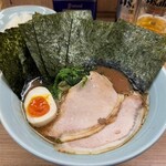 武蔵家 - 特製ラーメン　1000円　＋　キャベチャー　350円 ライス無料
