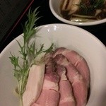 がふうあん - つけ麺THEニボシブラック豚レアチャーシュートッピング(2015/2)