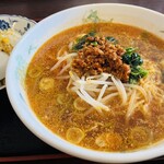 鍋と餃子 うまいもん酒場 楽宴 - 