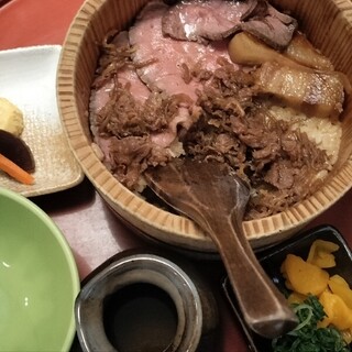 牛まぶし三山_1