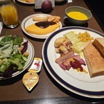 ブッフェアンドカフェ スロープサイドダイナー ザクロ - 