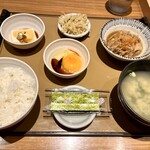 やよい軒 - 料理写真:
