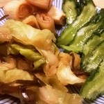 もつ焼き 煮込み 楓 - お新香