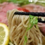 松阪牛麺 - 全粒粉の麺