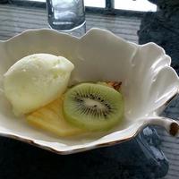 鉄板焼 貴布祢 - ラウンジへ移動して、コーヒーとデザートをゆったり頂きました｡