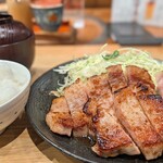肉のやま金 - 