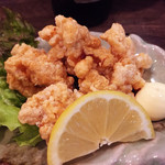 縁家 - 2015.2. てっちゃんから揚げハーフ　ハーフでも結構なボリューム