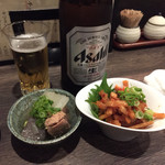 縁家 - 2015.2. 瓶ビール＆つきだし＆大根キムチ