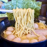 まんぷく家 - ラーメン＋うずら増し