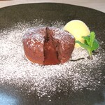 山のカフェ - 料理写真:とろ〜りフォンダンショコラ