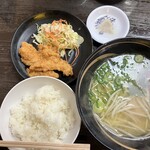 中華料理こうれん - 料理写真:この日の日替わり「塩ラーメン＋とり天＋ご飯」750円。