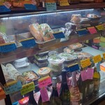 moumou THE FAMOUS DELI - 店内