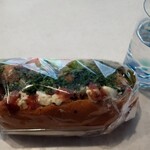 moumou THE FAMOUS DELI - 梅じそチキンカツ＆クリームチーズサンド